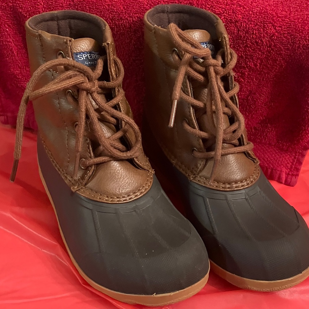 Sperry Kids Brown Duck Boots